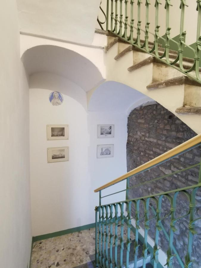 Ariediparma Appartamenti Luaran gambar